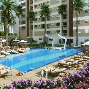 Novo Frente Mar Com Piscina Em Club Penha (Santa Catarina)